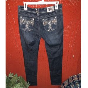 Grace in LA skinny jeans